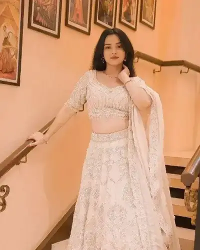 Escort Service In Kalpi
